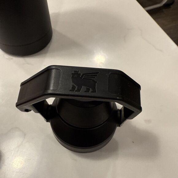 Stanley Ice flow 36 Fl oz Aerolight Color Black New - Picture 8 of 11